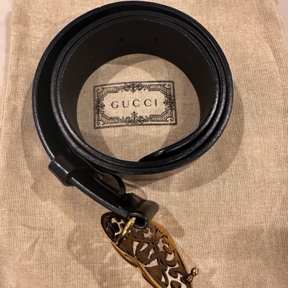 GUCCI Belt Gold Heart Crest Buckle in Black Size 85 - 34 - Picture 8 of 10